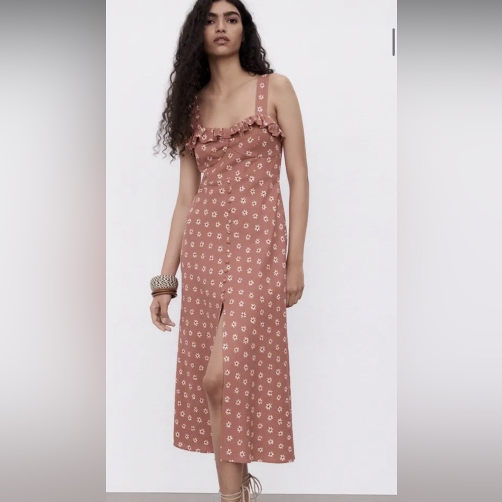 Zara daisy White + pink linen dress